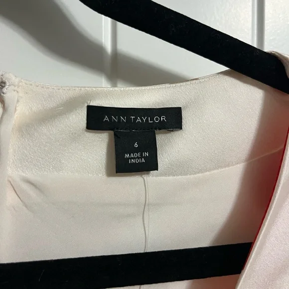 Ann Taylor Floral Collage Twisted Midi Dress NWT $229 Size 6 GORGEOUS Whimsical - Picture 7 of 13